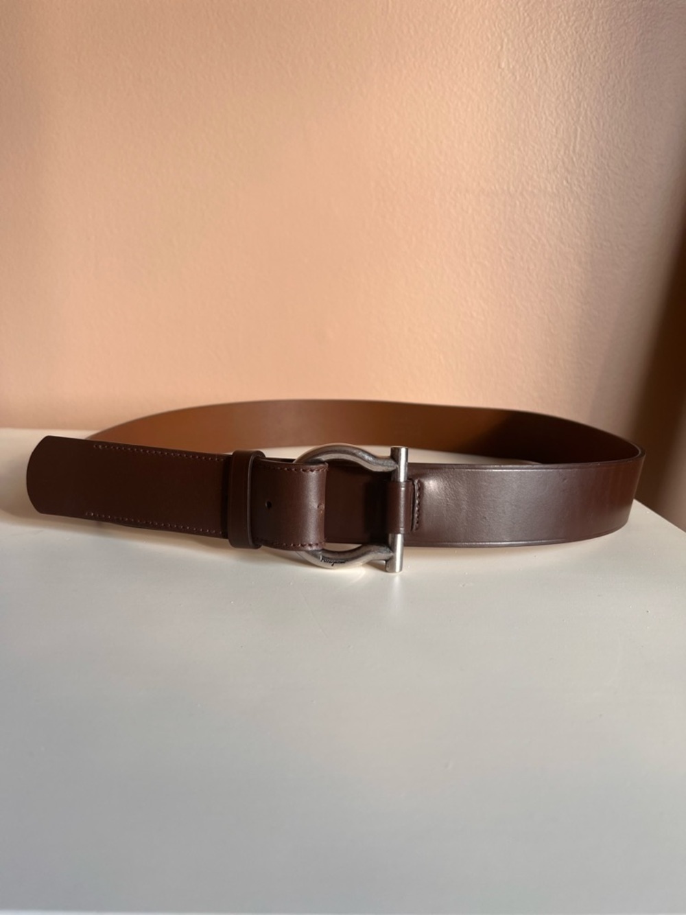 Salvatore Feragamo Brown Leather Loop Belt with Silver Buckle - Picture 2 of 6